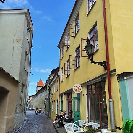 Charming Apartment In Tallinn Old Town! Eksteriør bilde